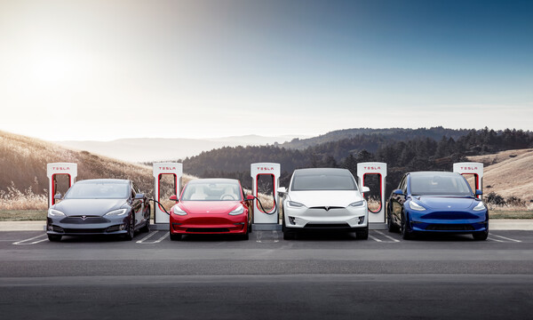 출처: 테슬라코리아(유) 기업소개 홈페이지