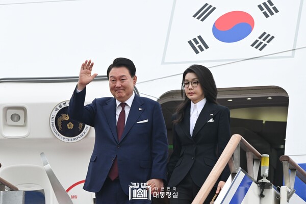 10월 26일 윤대통령 사우디아라비아·카타르 국빈 방문 마치고 서울 공항 도착(자료:대통령실)