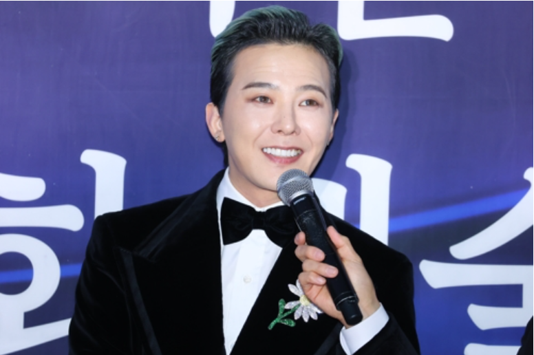대한민국에서 사상 최초로 성사된 대규모 국제 문화 자산 행사를 대중에 알릴 얼굴로 탑스타 지드래곤이 낙점됐다.